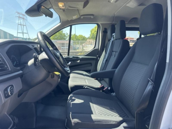 Photo 14 du bon plan FORD Transit Custom Kombi 320 L1H1 1.0 EcoBoost 120ch pHEV Trend Business occasion à 35990 €