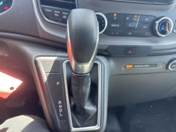 Photo 15 du bon plan FORD Transit Custom Kombi 320 L1H1 1.0 EcoBoost 120ch pHEV Trend Business occasion à 35990 €