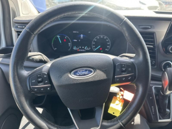 Photo 17 du bon plan FORD Transit Custom Kombi 320 L1H1 1.0 EcoBoost 120ch pHEV Trend Business occasion à 35990 €