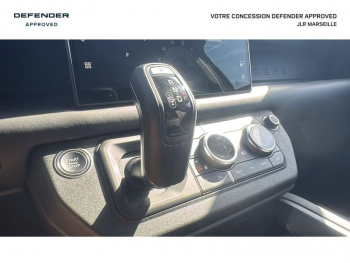 Photo 22 du bon plan LAND-ROVER Defender 110 2.0 P300e PHEV X-Dynamic HSE occasion à 95490 €