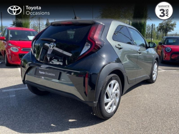 Photo 18 du bon plan TOYOTA Aygo X 1.0 VVT-i 72ch Air Design MY23 occasion à 13490 €