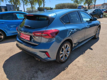 Photo 4 du bon plan FORD Focus 1.0 Flexifuel mHEV 125ch ST-Line X occasion à 19490 €