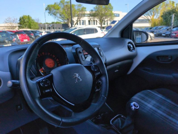 Photo 18 du bon plan PEUGEOT 108 VTi 72 Style 3p occasion à 7590 €