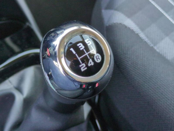 Photo 21 du bon plan PEUGEOT 108 VTi 72 Style 3p occasion à 7590 €