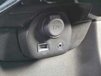 Photo 22 du bon plan PEUGEOT 108 VTi 72 Style 3p occasion à 7590 €