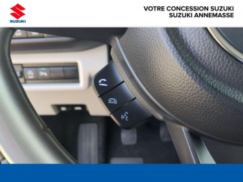 Photo 22 du bon plan SUZUKI Swift 1.2 Hybrid 83ch Pack AllGrip occasion à 18990 €