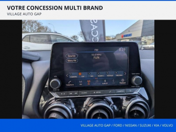 Photo 14 du bon plan NISSAN Juke 1.6 Hybrid 143ch Première Edition 2023 occasion à 21990 €