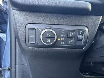 Photo 19 du bon plan FORD Kuga 2.5 Duratec 190ch FHEV E85 Vignale BVA occasion à 25490 €