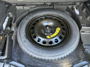 Photo 22 du bon plan FORD Kuga 2.5 Duratec 190ch FHEV E85 Vignale BVA occasion à 25490 €