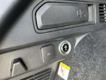 Photo 24 du bon plan FORD Kuga 2.5 Duratec 190ch FHEV E85 Vignale BVA occasion à 25490 €