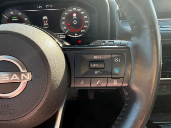 Photo 16 du bon plan NISSAN X-Trail e-4orce 213ch Tekna occasion à 33600 €