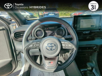 Photo 9 du bon plan TOYOTA Yaris 116h GR Sport 5p MY22 occasion à 20990 €