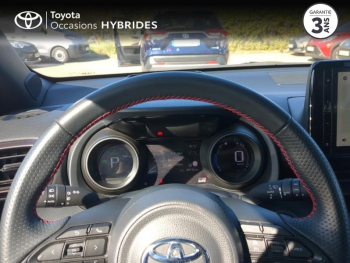Photo 13 du bon plan TOYOTA Yaris 116h GR Sport 5p MY22 occasion à 20990 €