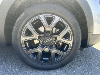 Photo 5 du bon plan FIAT 500X 1.6 Multijet 120ch  120th occasion à 14290 €