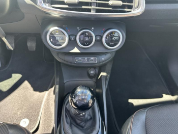 Photo 20 du bon plan FIAT 500X 1.6 Multijet 120ch  120th occasion à 14290 €