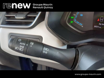 Photo 17 du bon plan RENAULT Clio 1.6 E-Tech hybride 145ch Techno occasion à 16589 €