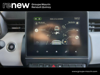 Photo 24 du bon plan RENAULT Clio 1.6 E-Tech hybride 145ch Techno occasion à 16589 €