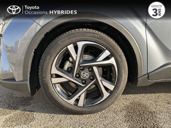 Photo 16 du bon plan TOYOTA C-HR 1.8 Hybride 122ch Design E-CVT occasion à 23990 €