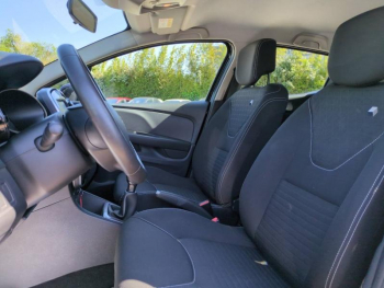 Photo 16 du bon plan RENAULT Clio 1.2 16v 75ch Limited 5p occasion à 9990 €