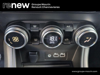 Photo 32 du bon plan RENAULT Captur 1.6 E-Tech hybride 145ch Techno occasion à 19999 €