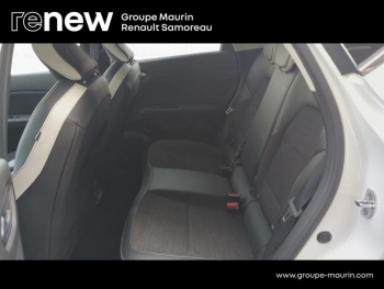 Photo 12 du bon plan RENAULT Captur 1.6 E-Tech hybride 145ch Intens -21 occasion à 17450 €