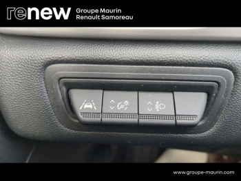 Photo 23 du bon plan RENAULT Captur 1.6 E-Tech hybride 145ch Intens -21 occasion à 17450 €