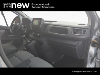 Photo 14 du bon plan RENAULT Trafic Combi L1 2.0 Blue dCi 150ch S&S Zen 8 places occasion à 27900 €
