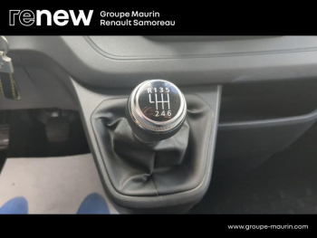 Photo 23 du bon plan RENAULT Trafic Combi L1 2.0 Blue dCi 150ch S&S Zen 8 places occasion à 27900 €