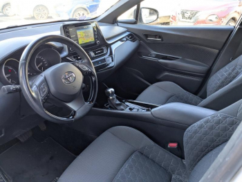 Photo 10 du bon plan TOYOTA C-HR 184h Edition 2WD E-CVT MY20 occasion à 22990 €