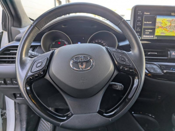 Photo 11 du bon plan TOYOTA C-HR 184h Edition 2WD E-CVT MY20 occasion à 22990 €