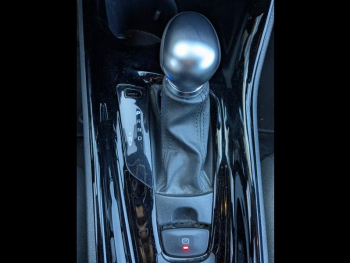 Photo 15 du bon plan TOYOTA C-HR 184h Edition 2WD E-CVT MY20 occasion à 22990 €