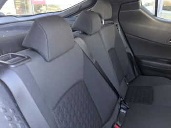 Photo 19 du bon plan TOYOTA C-HR 184h Edition 2WD E-CVT MY20 occasion à 22990 €