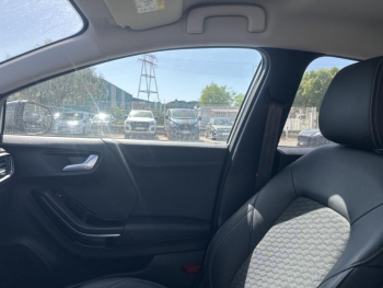 Photo 20 du bon plan FORD Puma 1.0 Flexifuel 125ch S&S mHEV Titanium X occasion à 18490 €