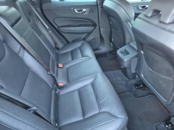 Photo 16 du bon plan VOLVO XC60 D4 AdBlue 190ch Inscription Luxe Geartronic occasion à 29990 €