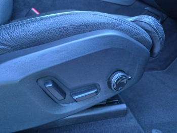 Photo 17 du bon plan VOLVO XC60 D4 AdBlue 190ch Inscription Luxe Geartronic occasion à 29990 €