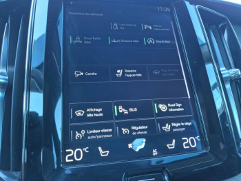 Photo 20 du bon plan VOLVO XC60 D4 AdBlue 190ch Inscription Luxe Geartronic occasion à 29990 €