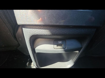 Photo 26 du bon plan NISSAN Juke 1.6 Hybrid 143ch N-Connecta 2022.5 occasion à 21490 €