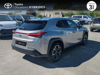 Photo 18 du bon plan LEXUS UX 250h 2WD Premium Edition MY22 occasion à 24990 €