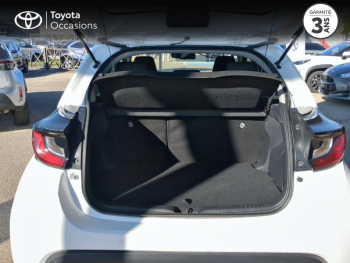 Photo 10 du bon plan TOYOTA Yaris 120 VVT-i Dynamic Business 5p MC24 occasion à 18490 €