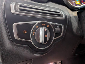 Photo 11 du bon plan MERCEDES-BENZ Classe C 220 d 194ch AMG Line 9G-Tronic occasion à 28890 €