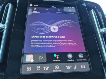 Photo 19 du bon plan VOLVO XC40 B3 163ch Ultra DCT 7 occasion à 52700 €