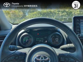 Photo 13 du bon plan TOYOTA Yaris 116h Design 5p MC24 occasion à 20490 €
