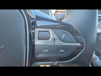 Photo 13 du bon plan PEUGEOT 3008 1.5 BlueHDi 130ch E6.c GT Line S&S EAT8 occasion à 19990 €