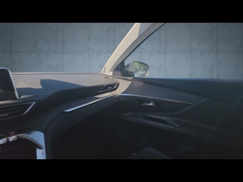 Photo 20 du bon plan PEUGEOT 3008 1.5 BlueHDi 130ch E6.c GT Line S&S EAT8 occasion à 19990 €