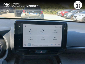 Photo 15 du bon plan TOYOTA Yaris Cross 116h Design MY22 occasion à 21990 €