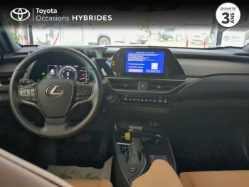 Photo 8 du bon plan LEXUS UX 250h F SPORT Design 2WD occasion à 29990 €