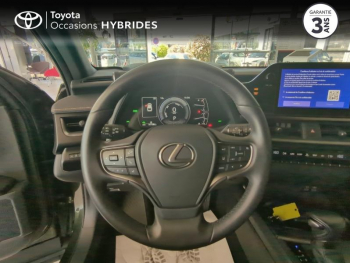 Photo 9 du bon plan LEXUS UX 250h F SPORT Design 2WD occasion à 29990 €