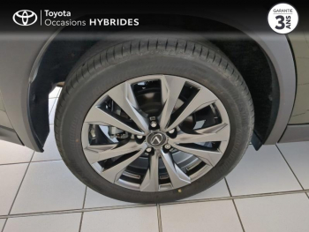 Photo 16 du bon plan LEXUS UX 250h F SPORT Design 2WD occasion à 29990 €