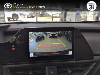 Photo 20 du bon plan LEXUS UX 250h F SPORT Design 2WD occasion à 29990 €