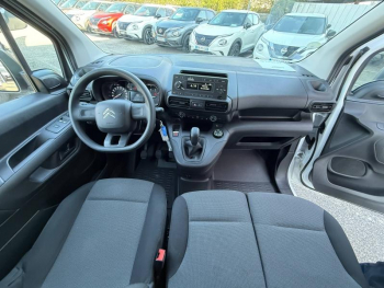 Photo 10 du bon plan CITROEN Berlingo Van VUL XL 950kg BlueHDi 100 S&S Worker BVM5 occasion à 14490 €